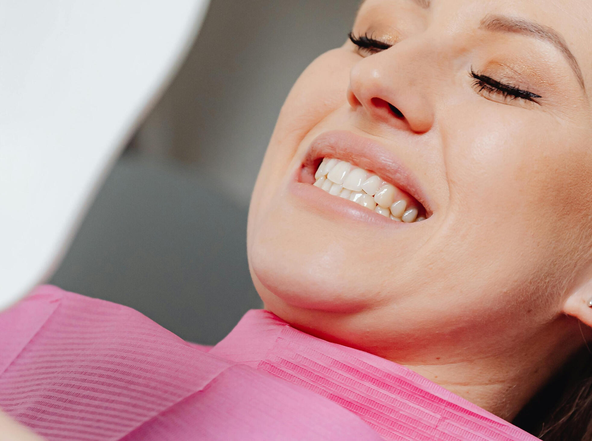 Veneers | Implants | Crowns